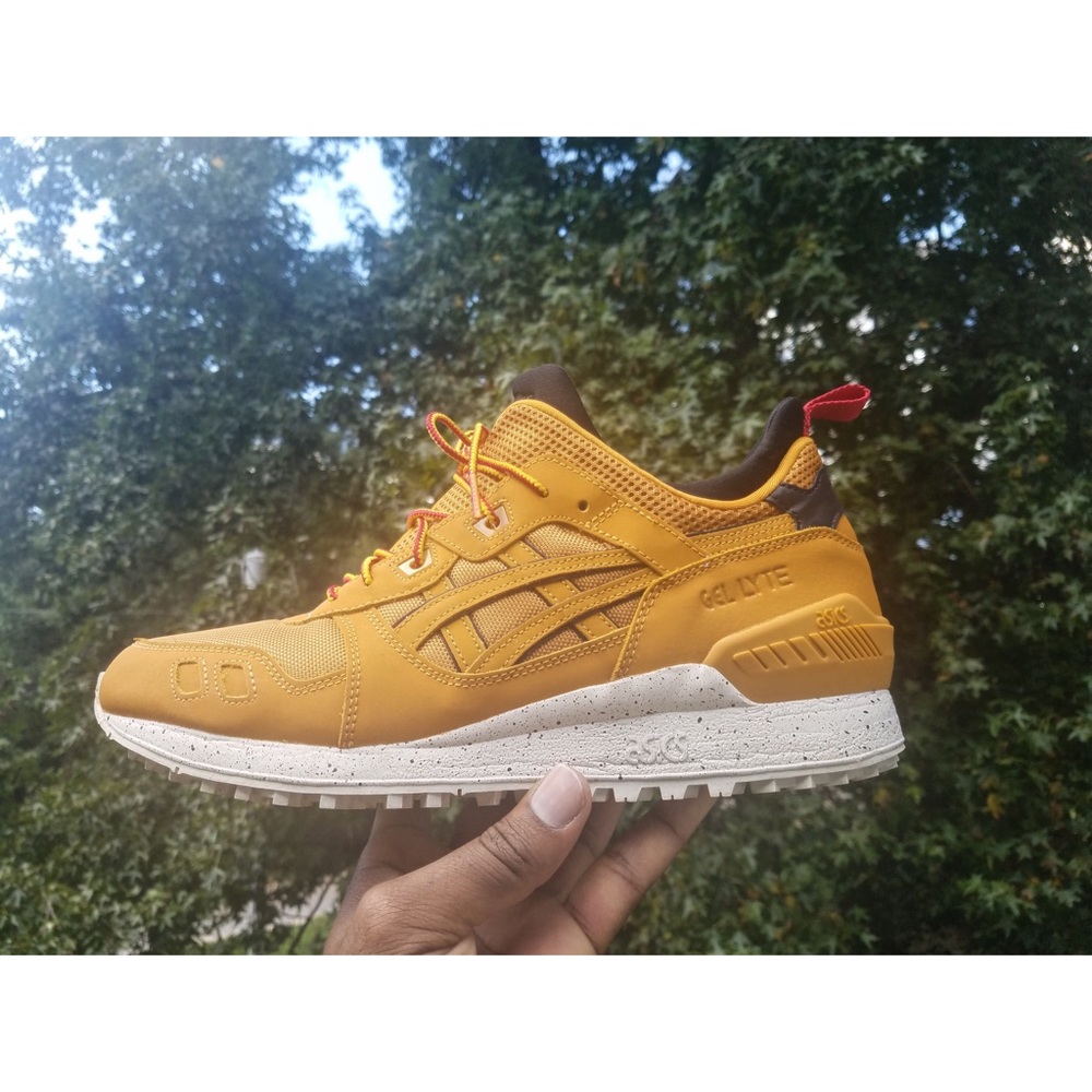 Men’s ASICS Gel Lyte Sneakers